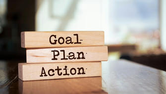 Setting Financial Goals: From Short-Term to Long-Term Aspirations